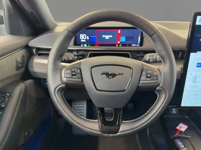 Ford Mustang Mach-E AWD GT