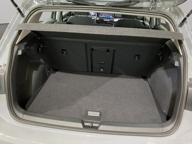 Volkswagen Golf 1.5 TSI Golf VIII Life