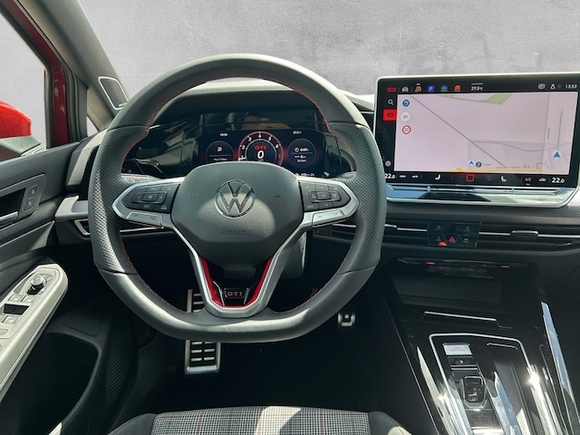 Volkswagen Golf 2.0 TSI DSG