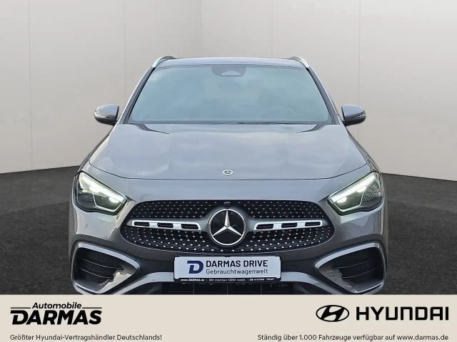 Mercedes-Benz GLA 200 AMG Line