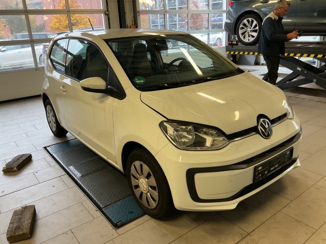 Volkswagen up! Move Move up!