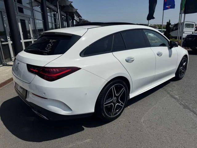 Mercedes-Benz CLA 220 AMG Line