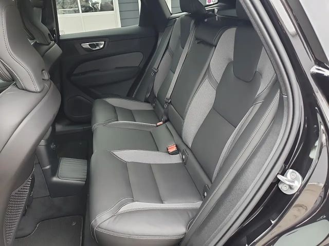 Volvo XC60 AWD Plus T6