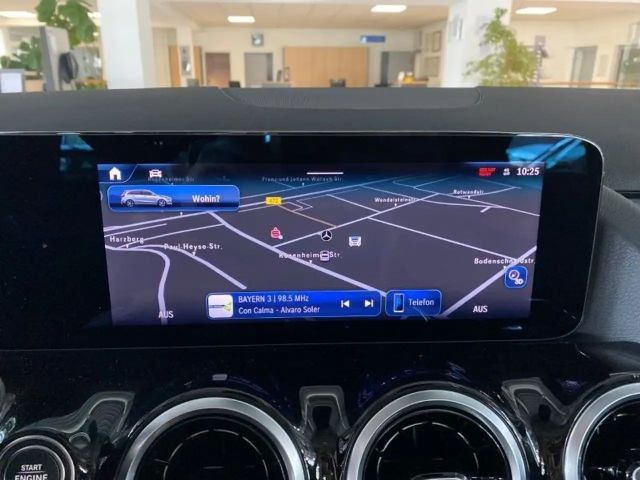 Mercedes-Benz B 200 Progressive Sedan