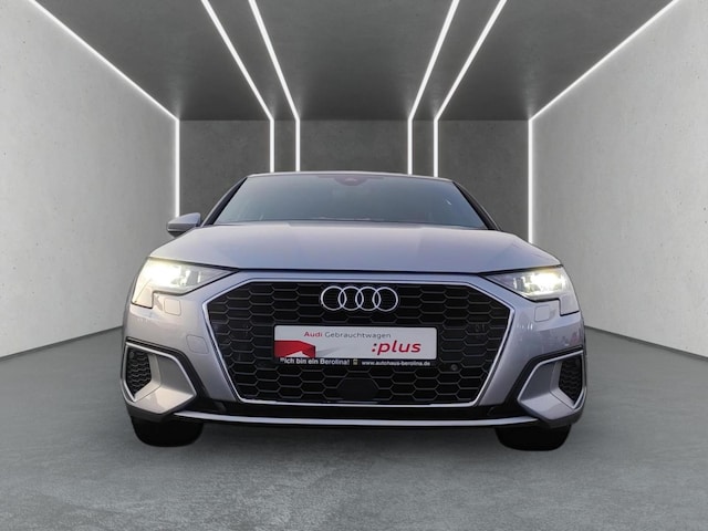 Audi A3 30 TFSI S-Tronic Sedan