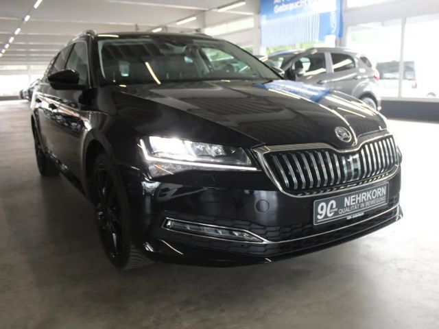 Skoda Superb 2.0 TDI Combi Style Style