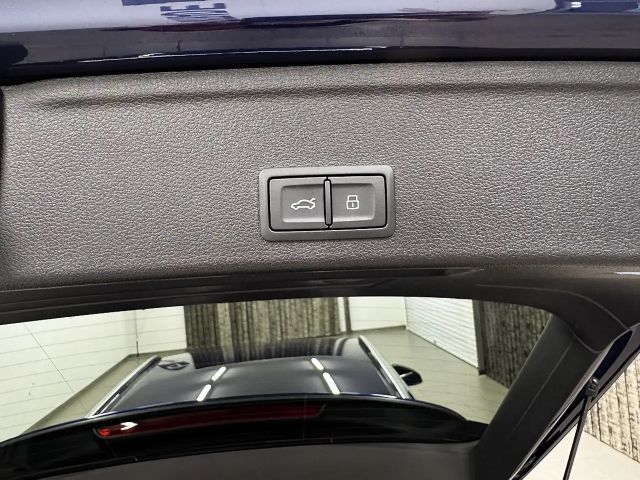 Audi A4 40 TFSI Avant Quattro S-Line S-Tronic