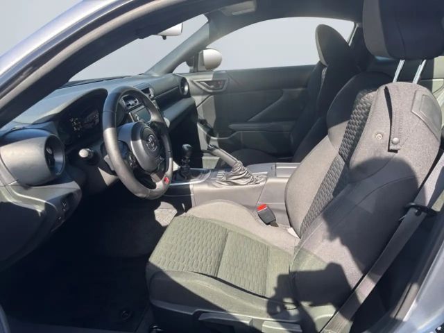 Toyota GR86 *LED*Kamera*CarPlay*Sportsitze*Sperrdiff*DAB*