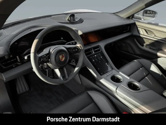 Porsche Taycan Performance Plus