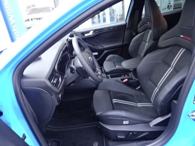 Ford Focus EcoBoost ST Line