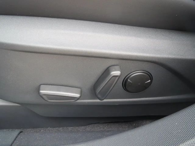 Ford Mustang Mach-E AWD Premium