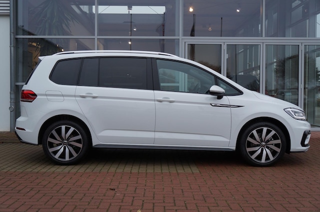 Volkswagen Touran 1.5 TSI DSG R-Line