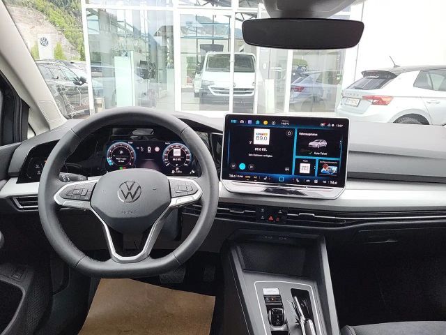 Volkswagen Golf Business DSG Variant