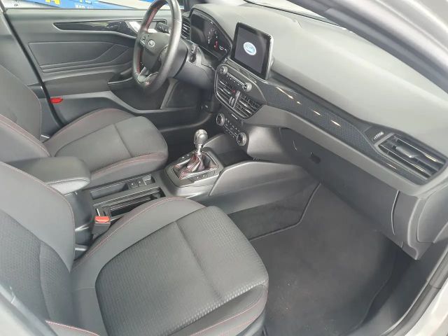 Ford Focus EcoBoost ST Line
