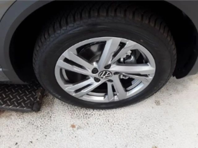 Volkswagen T-Roc 1.5 TSI R-Line