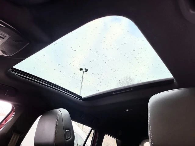 Opel Astra Sports Tourer Ultimate