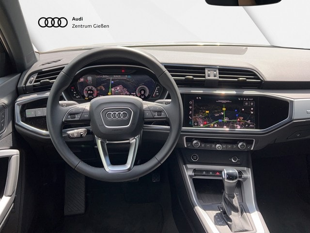 Audi Q3 35 TDI S-Tronic