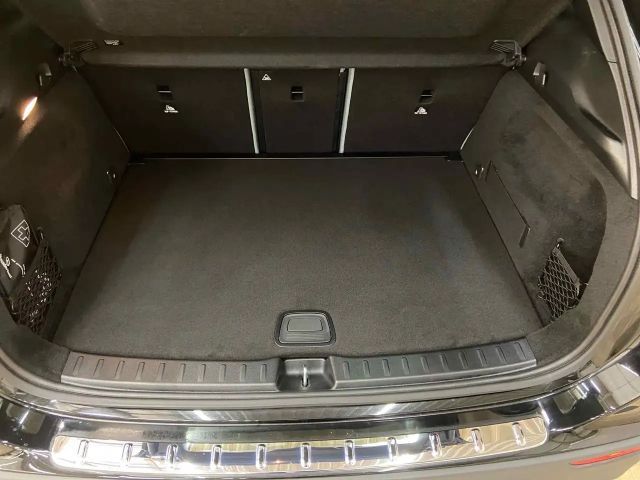 Mercedes-Benz GLA 200 Progressive