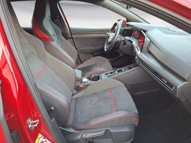 Volkswagen Golf 2.0 TSI DSG GTI