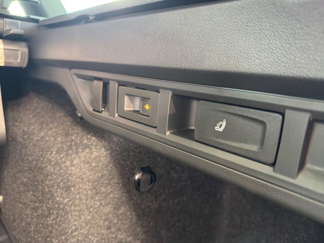 Skoda Octavia 2.0 TDI Combi Sportline