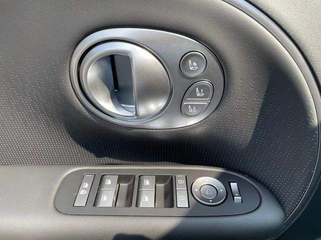 Hyundai IONIQ 9 UNIQ