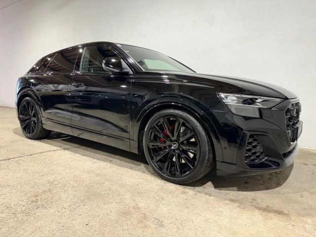 Audi Q8 55 TFSI Hybride Quattro