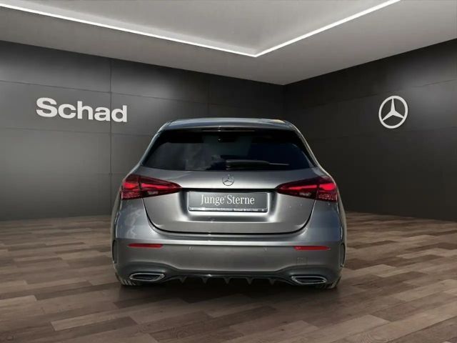 Mercedes-Benz A 220 4MATIC AMG Line