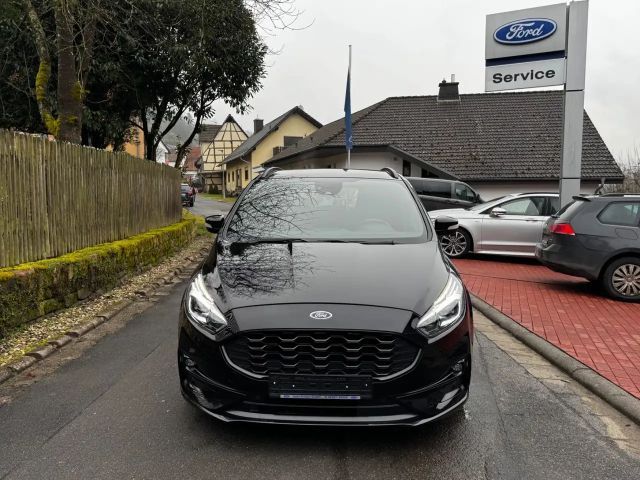 Ford S-Max ST Line