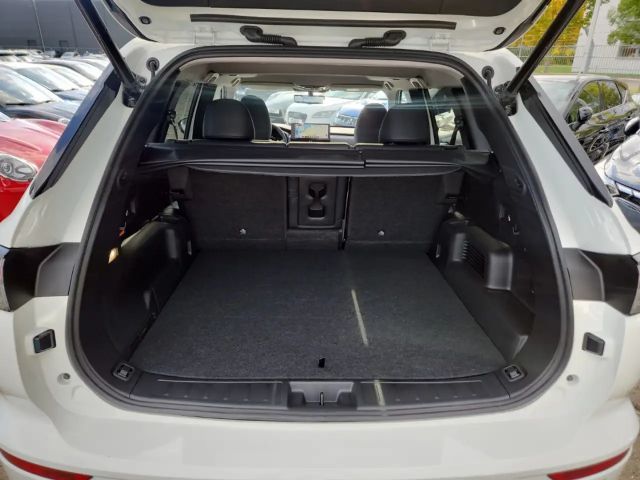 Mitsubishi Outlander 4WD