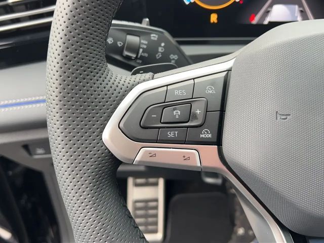 Volkswagen Tiguan 4Motion DSG R-Line