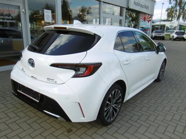 Toyota Corolla Hybride Team D