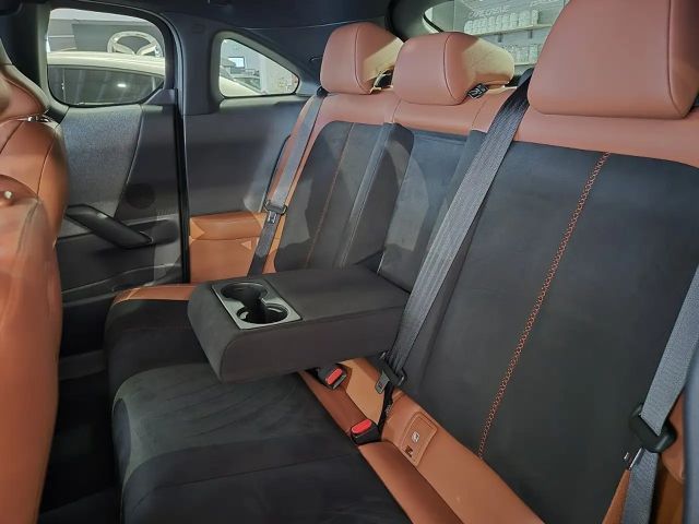 Mazda MX-30 NAGISA Plug-In Hybrid R-EV 170/AT/FWD