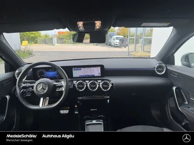 Mercedes-Benz A 250 4MATIC AMG Line