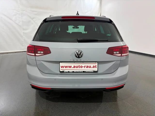 Volkswagen Passat 2.0 TDI Business DSG Variant
