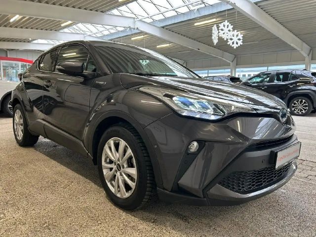 Toyota C-HR Hybride Team D