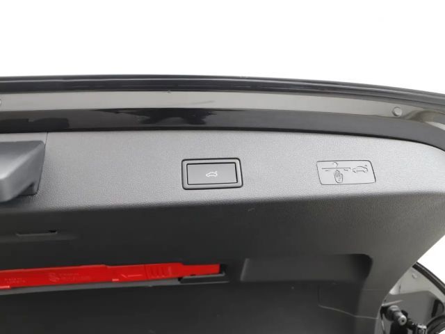 Volkswagen Golf Business DSG Variant