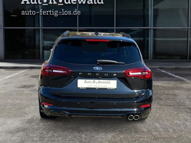 Ford Focus EcoBoost ST Line Wagon