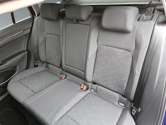 Volkswagen Golf 1.5 eTSI DSG Life Variant