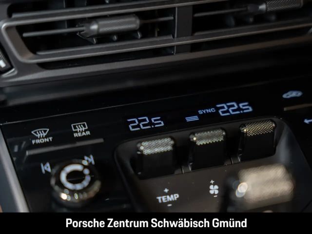 Porsche 992 4 Coupé GTS Targa