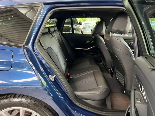 BMW 318 318d Touring