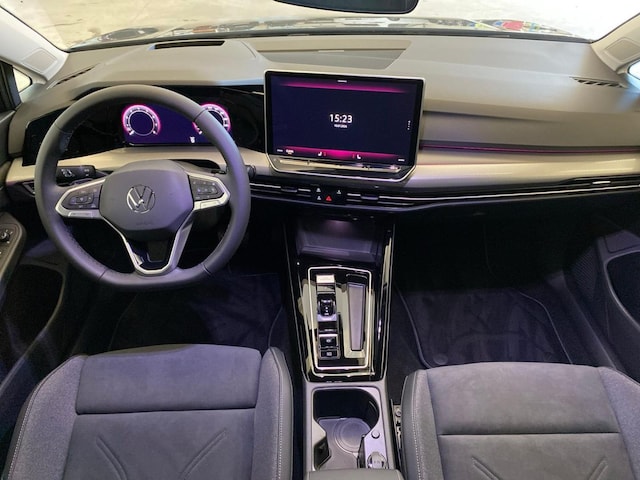 Volkswagen Golf 1.5 eTSI DSG Golf VIII Style