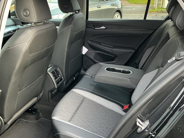 Volkswagen Golf Golf ENERGY 1,5 l eTSI OPF Digitales Cockpit