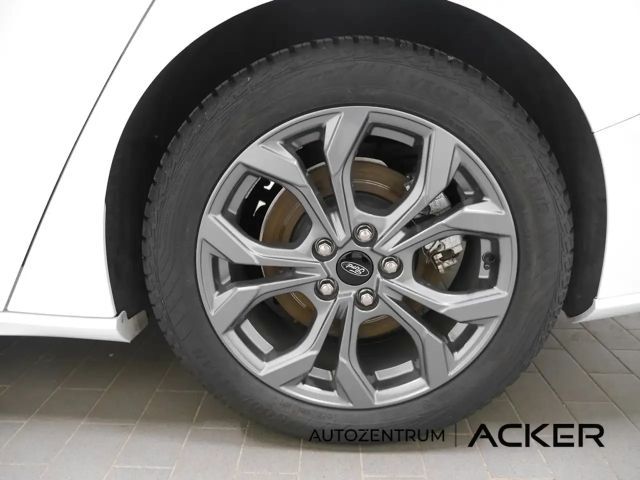 Ford Focus ST Line Wagon