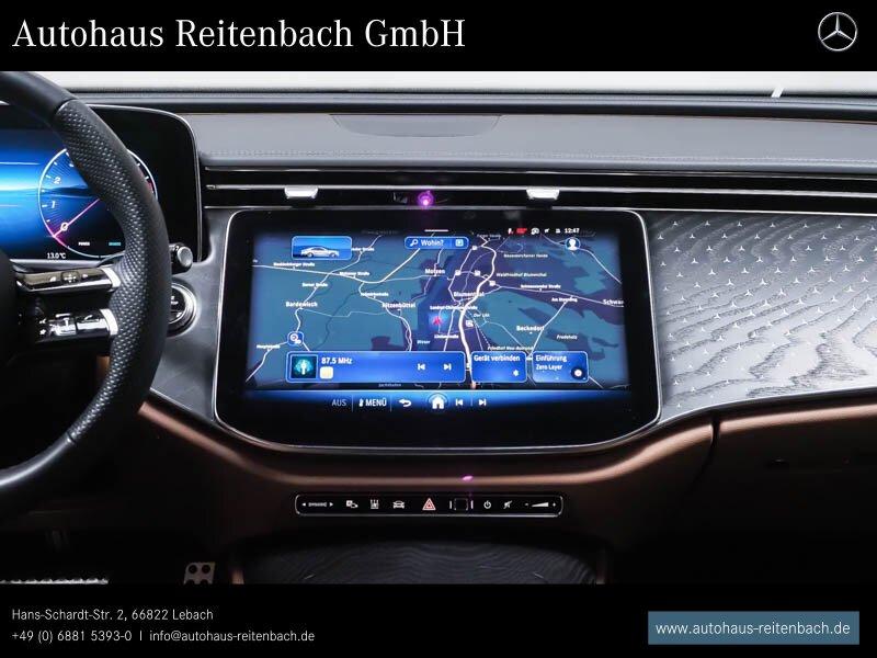 Mercedes-Benz E 200 AMG Line Sedan