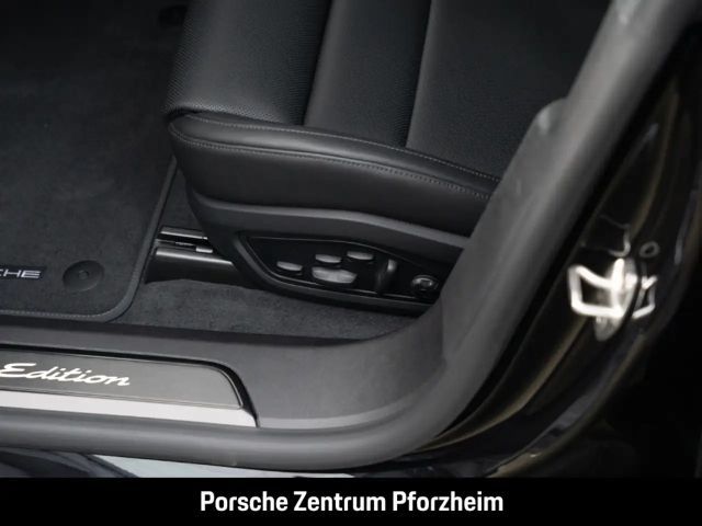 Porsche Taycan Black Edition Sport Turismo