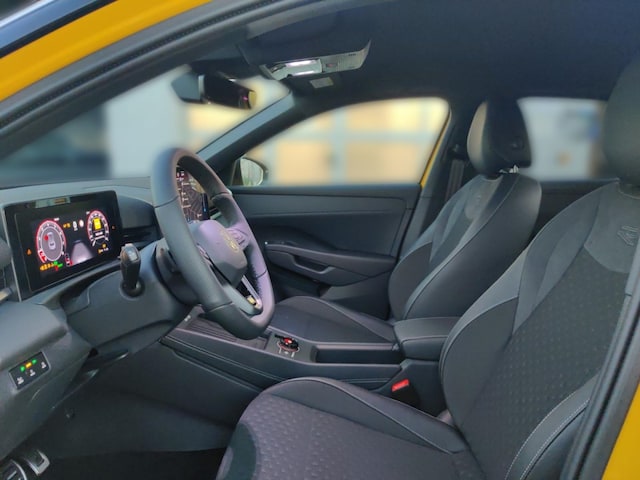 Volkswagen T-Roc 1.5 eTSI DSG IQ.Drive R-Line