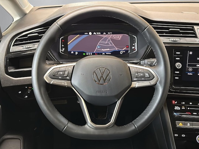 Volkswagen Touran DSG R-Line
