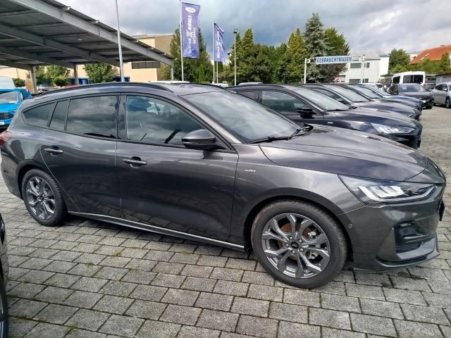 Ford Focus ST Line Wagon