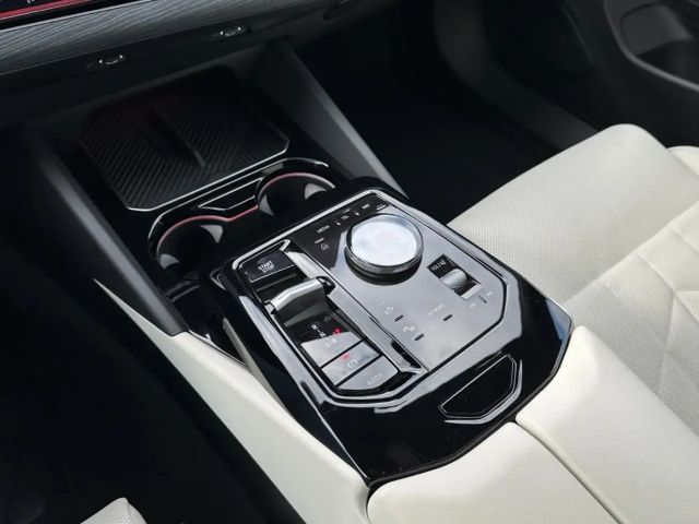 BMW i5 M60 Sedan xDrive