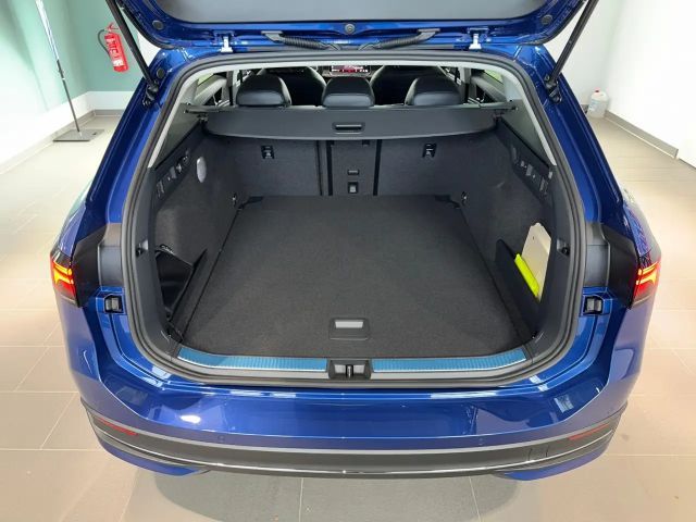 Volkswagen Passat 1.5 eTSI Business